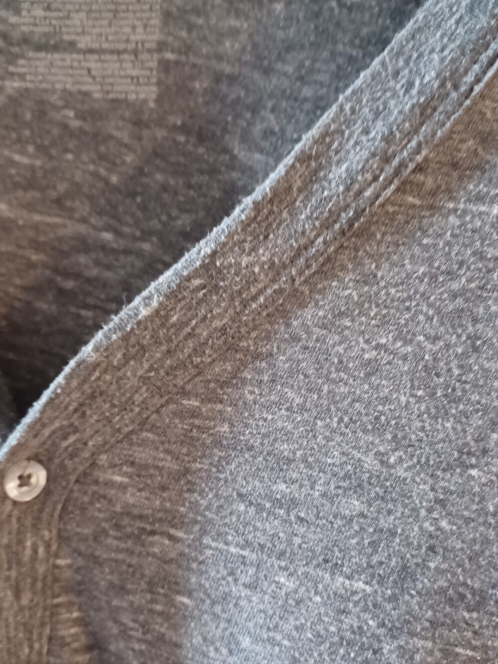 Men's Old Navy Lightweight Cardigan - Picture 5 of 5
